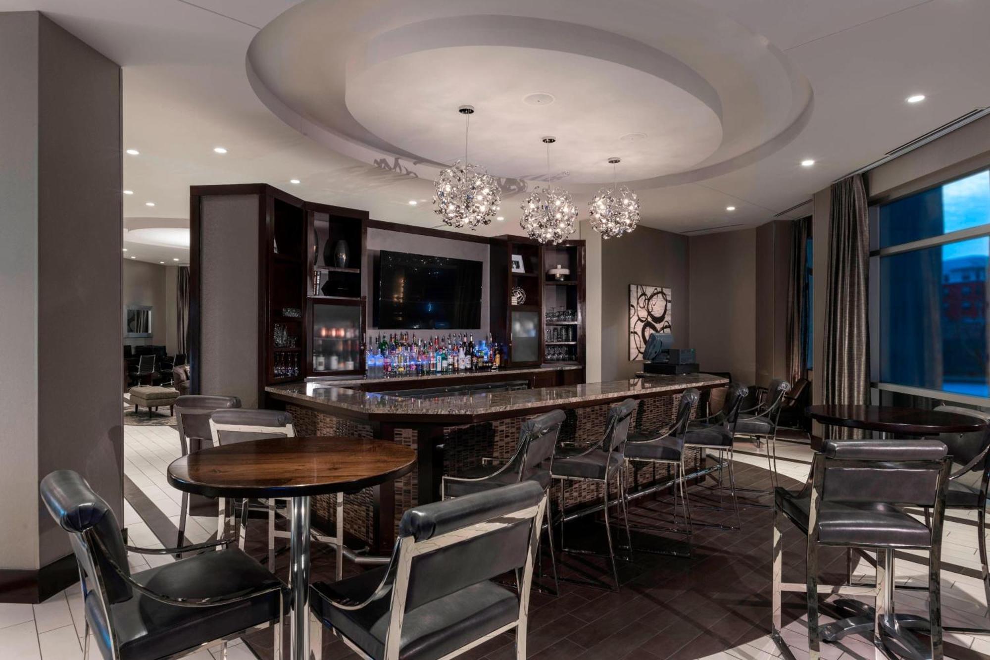 Residence Inn By Marriott Boston Logan Airport/Челси Экстерьер фото