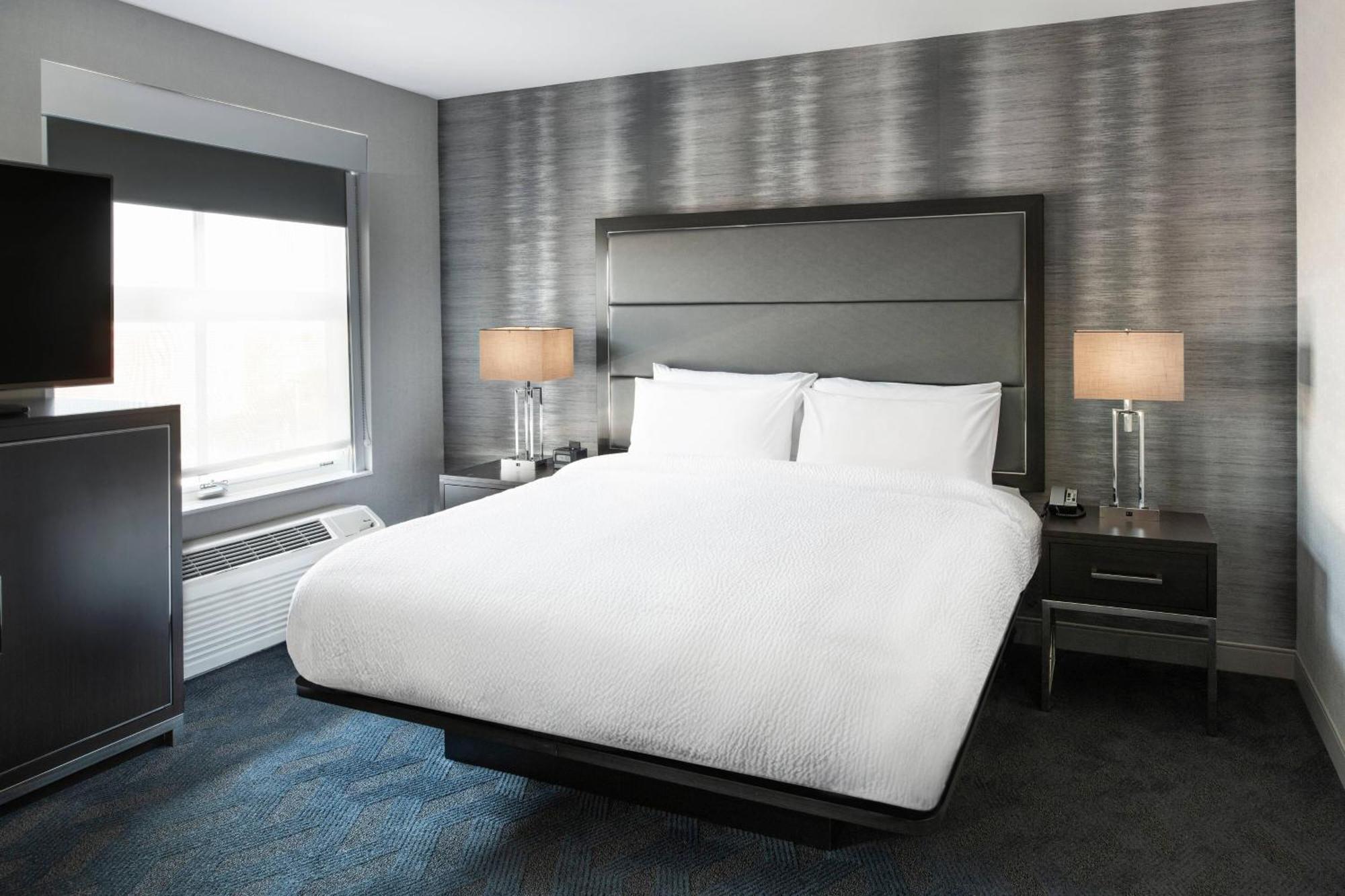 Residence Inn By Marriott Boston Logan Airport/Челси Экстерьер фото