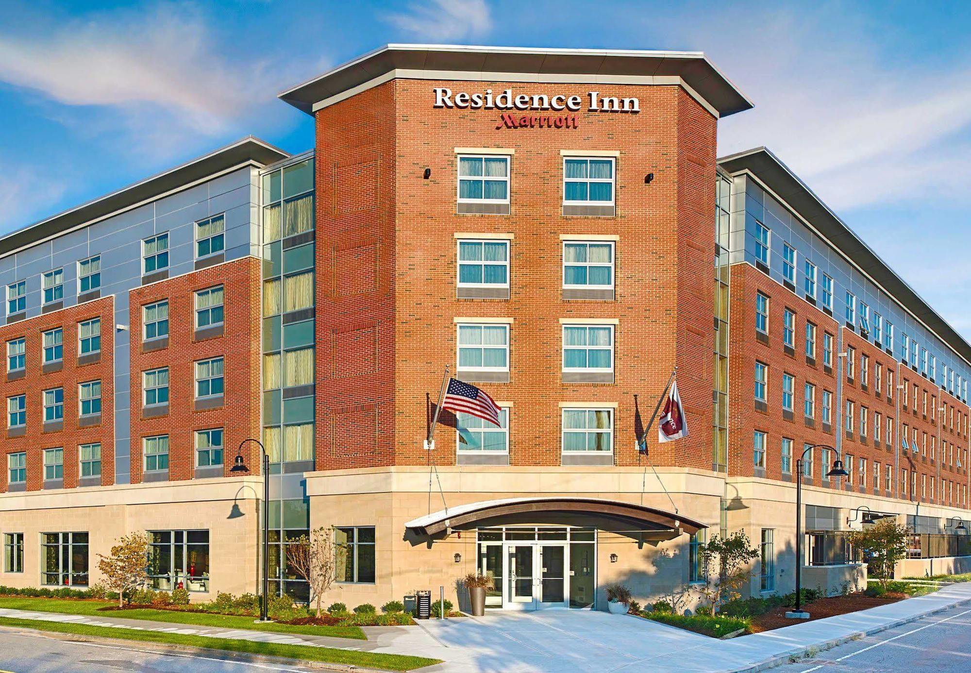 Residence Inn By Marriott Boston Logan Airport/Челси Экстерьер фото